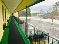 Granada Inn Motel - Kalkaska Hotels in Kalkaska County