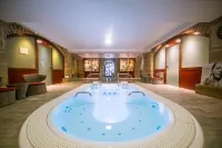 Mercure Moulins Centre Hôtel de Paris Hotels in Neuilly-le-Réal