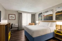 Days Hotel by Wyndham Allentown Airport / Lehigh Valley Hotels in Lehigh County