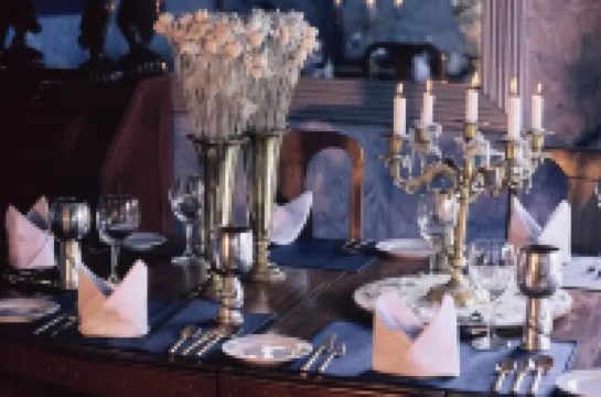 Helgasfolly Anti Hotel Residence