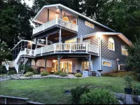 4-BR Lakefront Home with Amazing Views