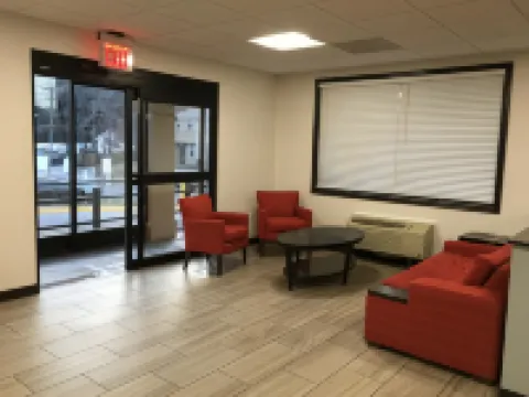 Super 8 by Wyndham Alexandria/Washington D.C. Area Hotels in Alexandria