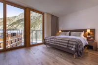 Radisson Blu Hotel Reussen Andermatt Hotels near Basecamp Andermatt