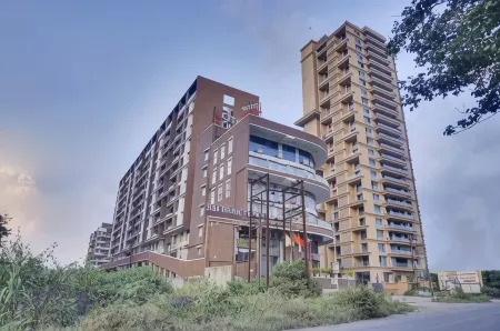 Hotel Sky Inn Pune Отели в г. Талегаон Дабхейд