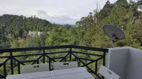 C3-3A-2 3R Apt ( Walk up 1.5 Floor from Ground  ) Hotel di Raub