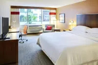 Four Points by Sheraton Halifax Hotel in zona Dalhousie University