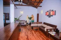 Cozy Sea View Inn - Cheap