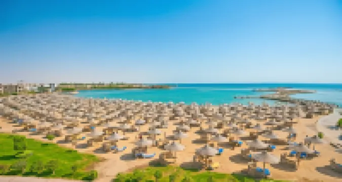 日出花園海灘度假村