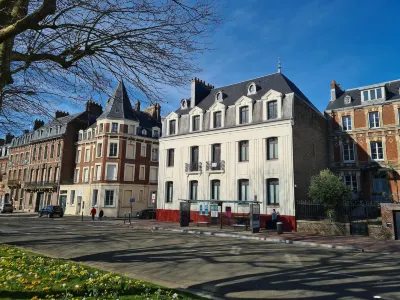Le Phare Dieppois by Jps Holiday, Chaleureux Appartement au Coeur de Dieppe