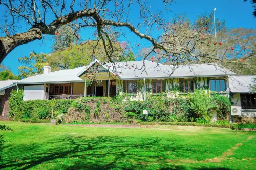 Avoca Vale Country Hotel فنادق في Far North