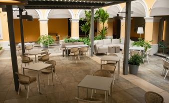 Palacio Provincial San Juan, Curio Collection by Hilton