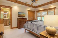 Gorgeous Home- Hot Tub & Pool Table