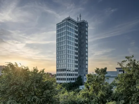 Bsmart Hotel Menziken Отели в г. Кульм