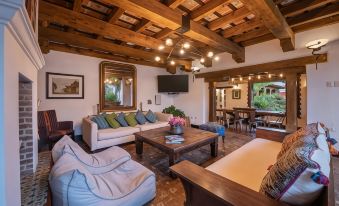 Barbara's Boutique Hostel