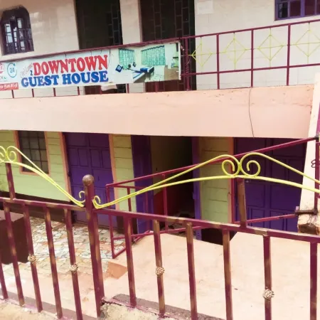 Down Town Guest House