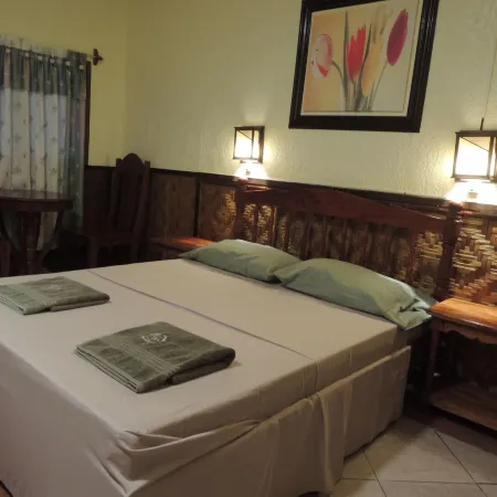 Love's Beach and Dive Resort