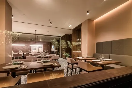 Mercure Lugo Centro Отели в г. Луго