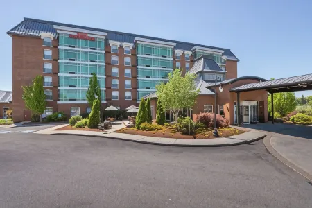 Hilton Garden Inn Manchester Downtown Отели в г. Манчестер