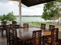 Hotel Naaval