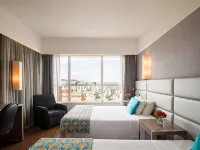 Bourbon Belo Horizonte Savassi Hotels near Pope's Square