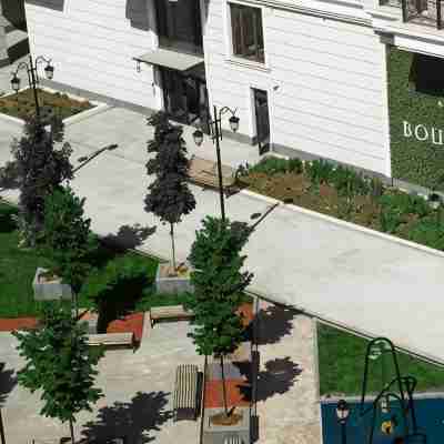 Boulevard 114 Hotel Exterior