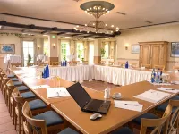Landhotel Weserblick Hotels in Uslar