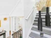 Spacious Living with Modern Comforts - Charming Historic Escape Hotels in Albany