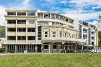 Picton Waterfront Apartments Hotels near Picton Marina
