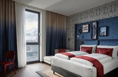 Hotel Indigo Berlin - East Side Gallery Hotel in zona East Side Gallery