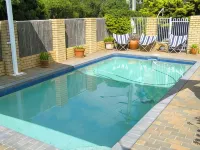 Blue Violet Motor Inn فنادق في East Toowoomba