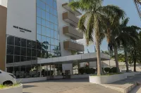 Blue Tree Premium Manaus Hotels in 