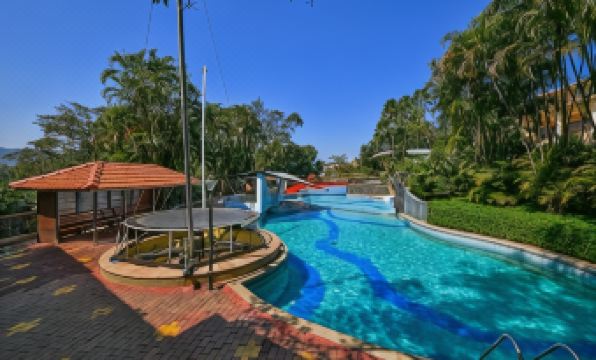 Fariyas Resort Lonavala