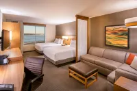 Hyatt Place East Moline/Quad Cities - Pet friendly