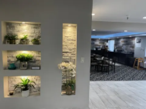 La Quinta Inn by Wyndham Cincinnati North Hotels in Springdale