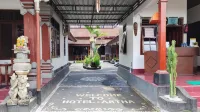 Artha Lombok 2