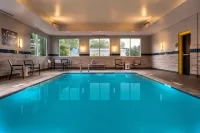 GLo Best Western Asheville Tunnel Road Hotel di Buncombe County