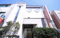 Pohang Jukdo Market Mosu Hotell i Buk-gu