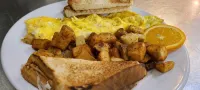 Riviera Inn & Suites 1000 Islands - breakfast