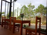 Hoa Ngoc Lan - the Orchid Villa Dalat