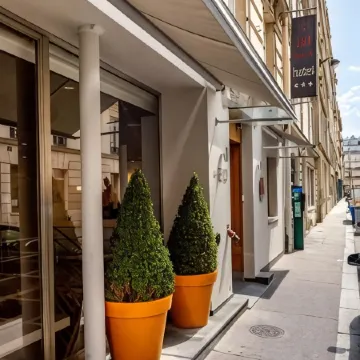 Le 20 Prieuré Hôtel Отели рядом с достопримечательностью «3-й округ: Маре»
