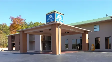 Americas Best Value Inn - Malvern Отели в г. Магнет Ков