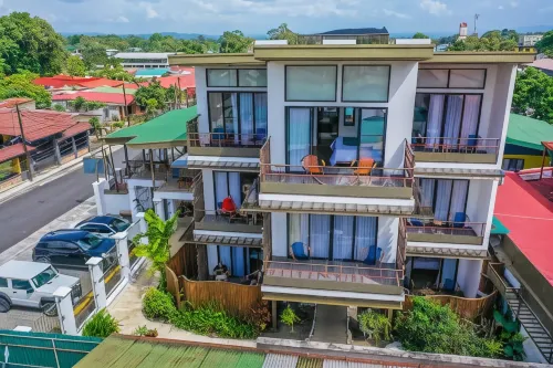 La Fortuna Lodge by Treebu Hotels