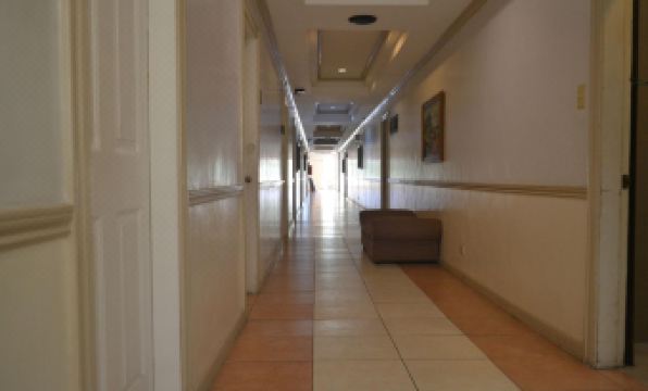 Tagaytay Country Hotel