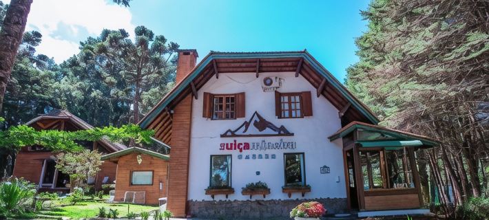 Pousada Suiça Mineira Garden โรงแรมในมอนเตเวิร์ด