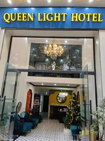 Queen Light Hotel