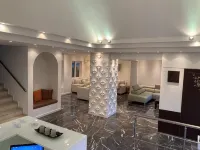 Nancy Hotel - parking