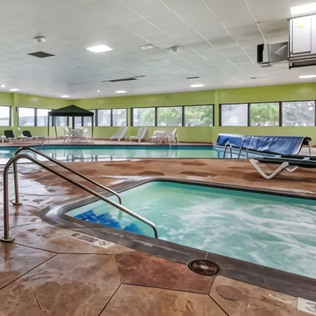 Quality Inn & Suites Escanaba North