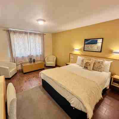 Travel Plaza Hotel Rooms