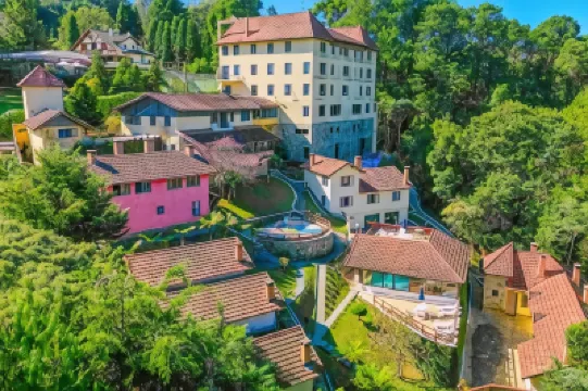 Velinn Hotel Ninho do Falcão Отели в г. 