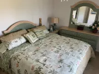 Lake/River house get-a-way !